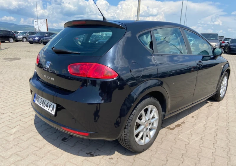 Seat Leon, снимка 3 - Автомобили и джипове - 49583325