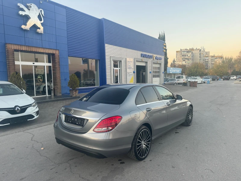 Mercedes-Benz C 180 avtomat, снимка 6 - Автомобили и джипове - 47853816