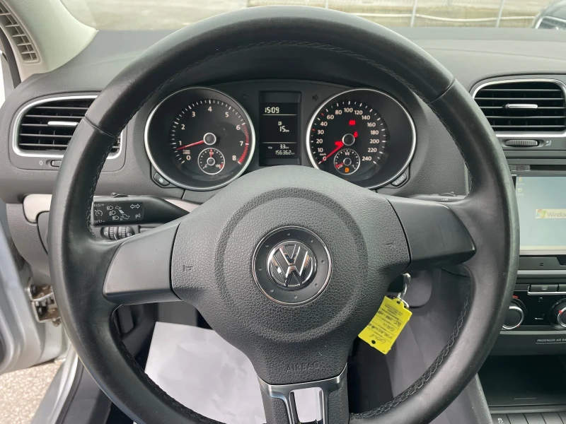 VW Golf 1.4i 75hp, снимка 7 - Автомобили и джипове - 47991709