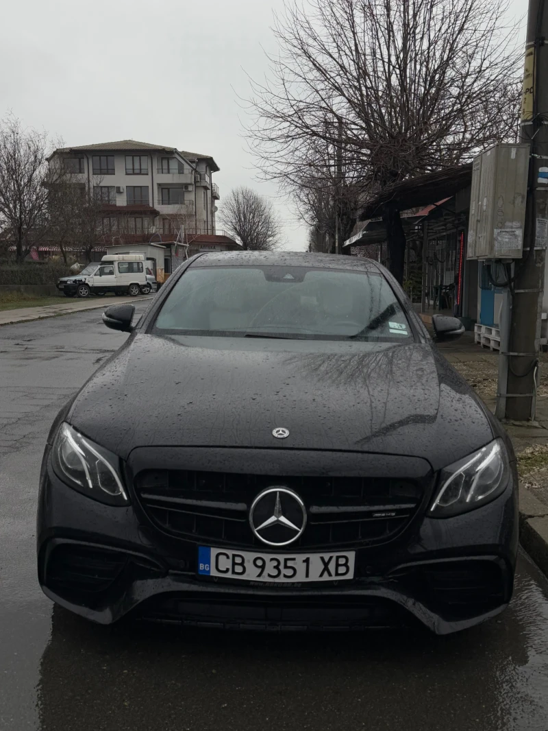 Mercedes-Benz E 220, снимка 1 - Автомобили и джипове - 48733966