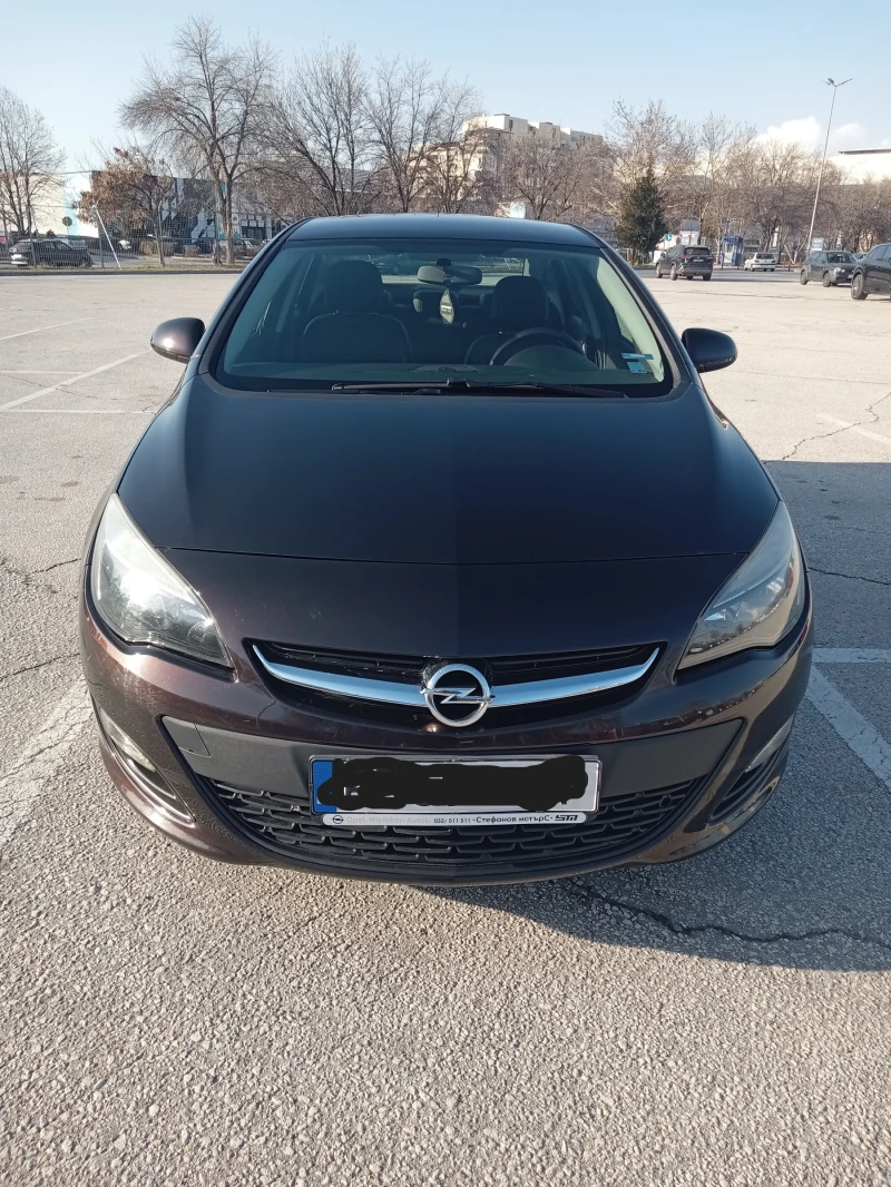 Opel Astra J, снимка 1 - Автомобили и джипове - 48911576