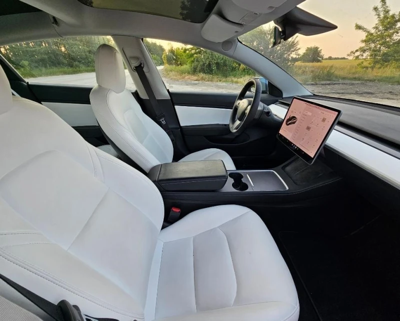 Tesla Model 3  4х4 Европейска Long Range, снимка 10 - Автомобили и джипове - 50706374
