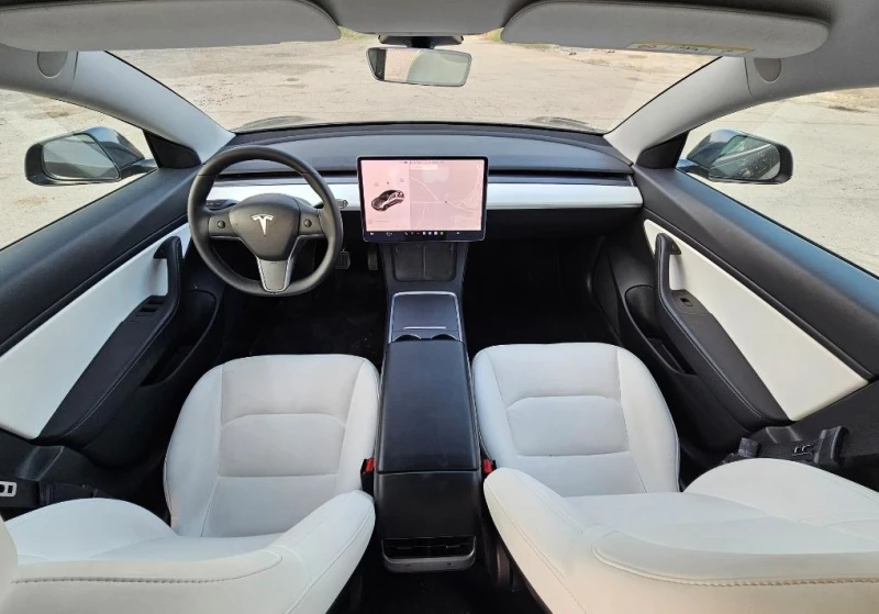 Tesla Model 3  4х4 Европейска Long Range, снимка 13 - Автомобили и джипове - 50706374