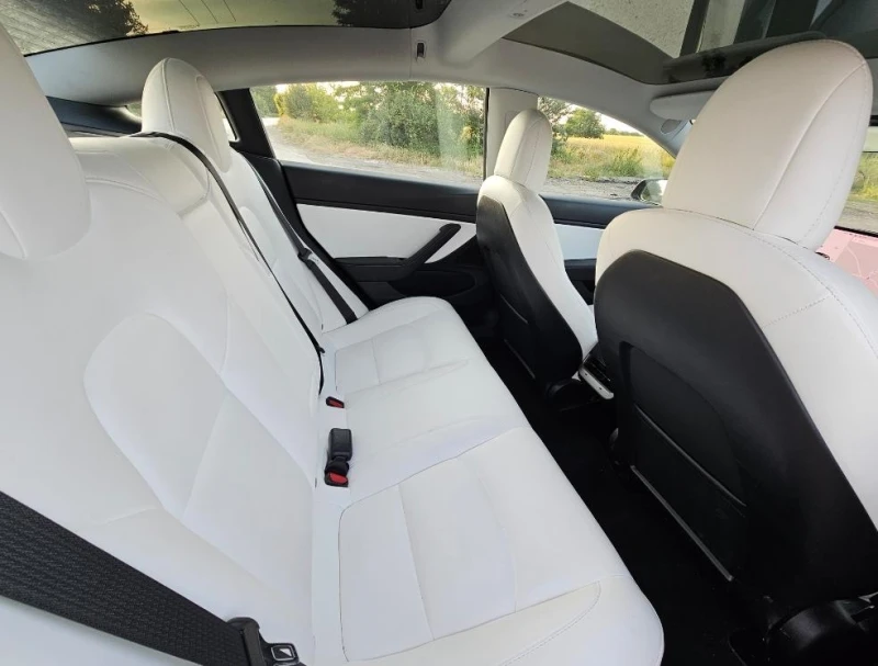 Tesla Model 3  4х4 Европейска Long Range, снимка 11 - Автомобили и джипове - 50706374