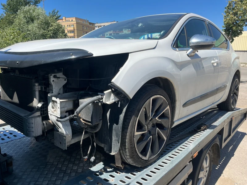 Citroen DS4 1.6Turbo 200HP , снимка 5 - Автомобили и джипове - 51417008