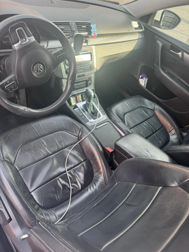 VW Passat, снимка 9 - Автомобили и джипове - 52486589