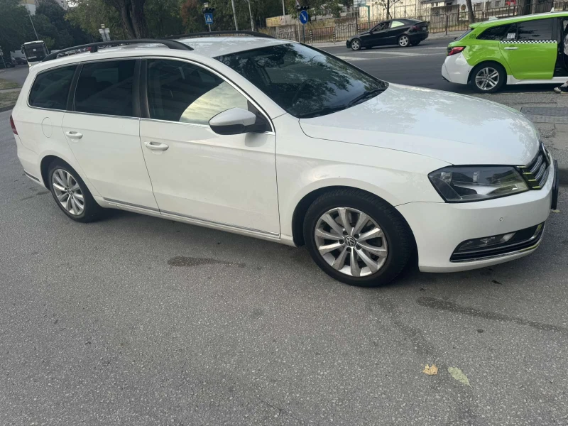 VW Passat, снимка 4 - Автомобили и джипове - 52486589