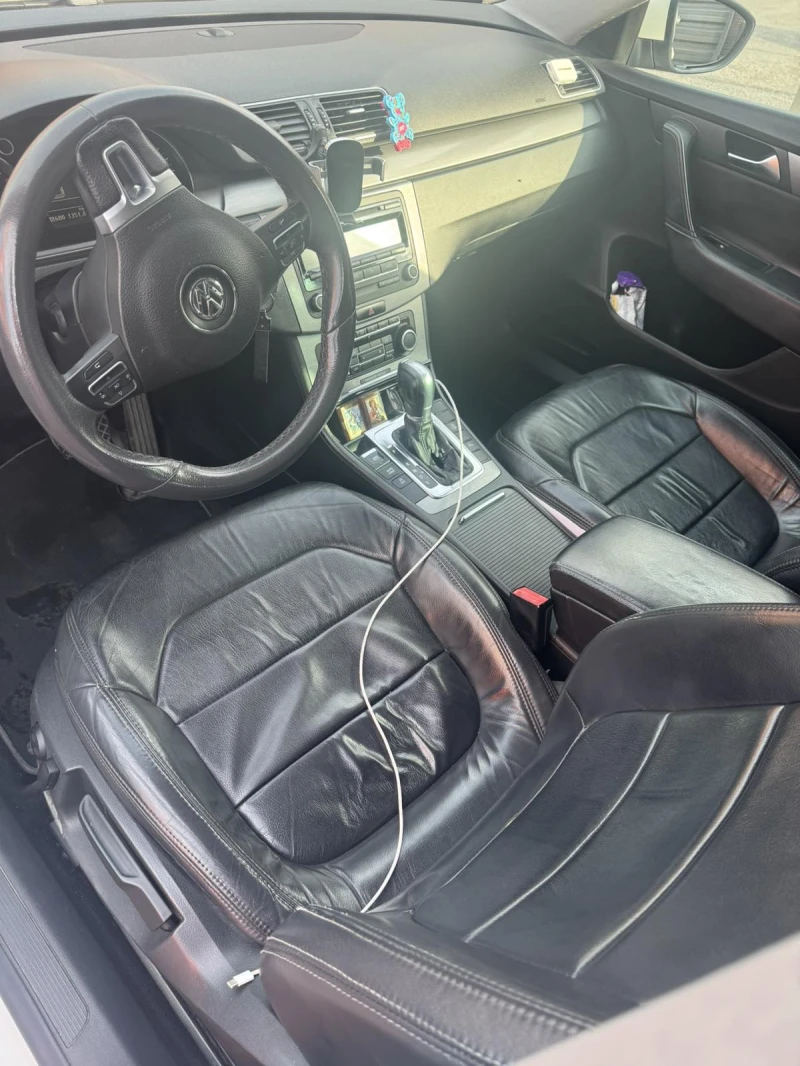VW Passat, снимка 6 - Автомобили и джипове - 52486589