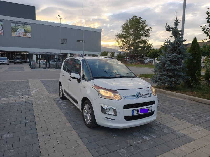 Citroen C3 Picasso exclusive
                

                гр. София
                днес

                                    9 600 лв 
                    4 908,38 €
