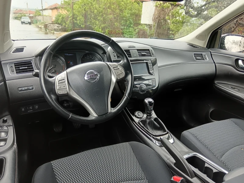 Nissan Pulsar Full extras , снимка 15 - Автомобили и джипове - 53251940