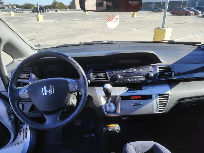 Honda Fr-v 1.8, снимка 7 - Автомобили и джипове - 52259406