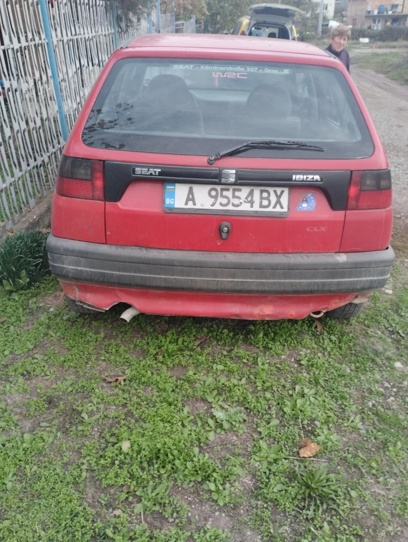 Seat Ibiza, снимка 3 - Автомобили и джипове - 52297277