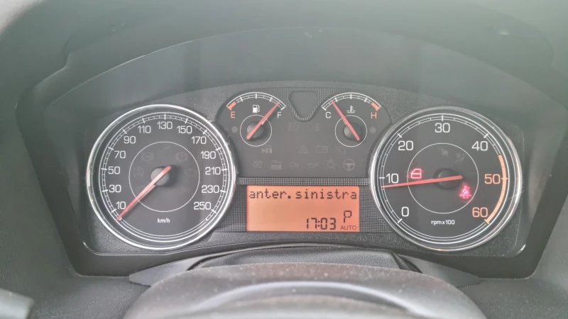 Fiat Croma 1, 9 JTD, снимка 17 - Автомобили и джипове - 52325822