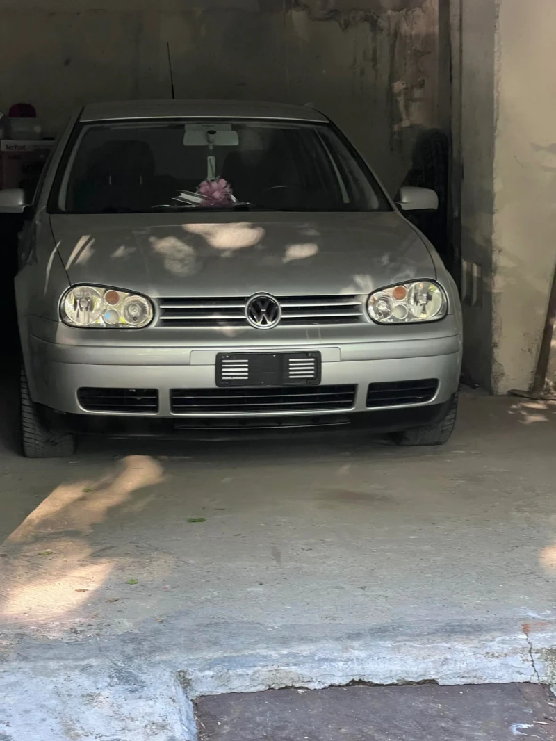 VW Golf, снимка 14 - Автомобили и джипове - 52646469
