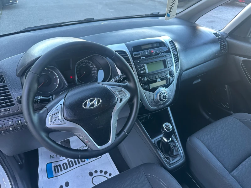 Hyundai Ix20 1.4CRDi, снимка 9 - Автомобили и джипове - 52726902