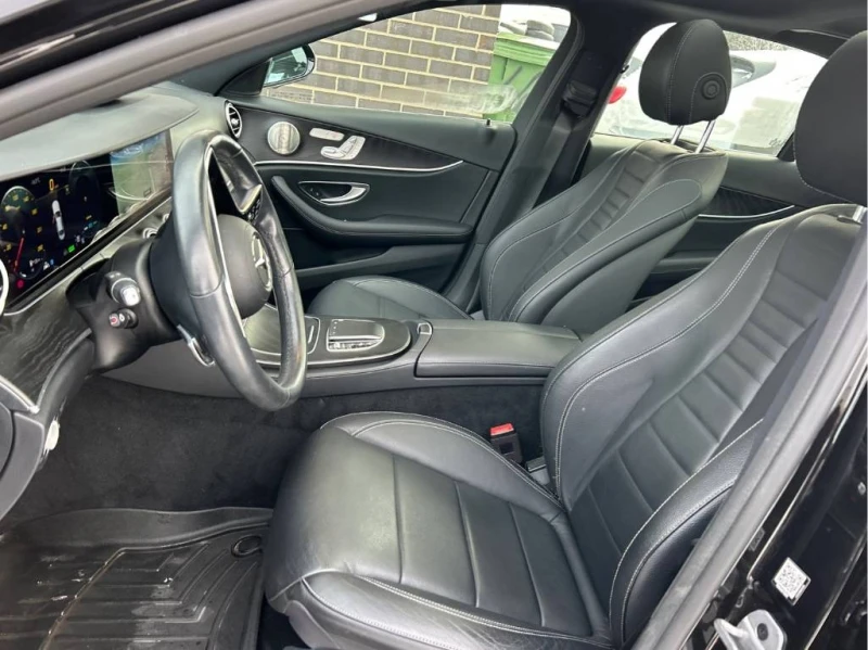 Mercedes-Benz E 450 CARFAX * * АВТО КРЕДИТ * * , снимка 6 - Автомобили и джипове - 52817360