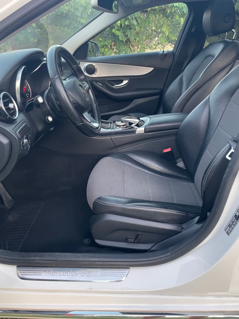 Mercedes-Benz C 250 250d, снимка 13 - Автомобили и джипове - 52819476