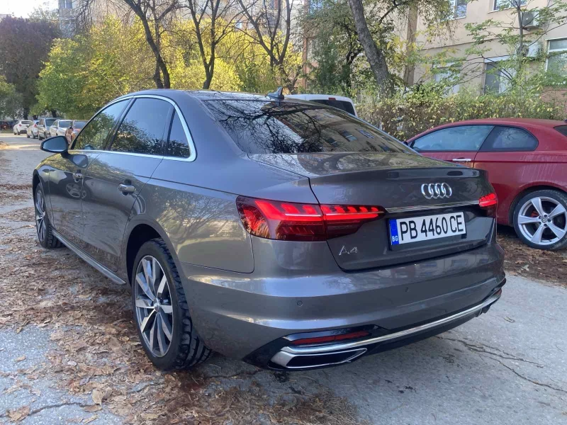 Audi A4 2.0TDI S-line Фейслифт , снимка 4 - Автомобили и джипове - 52890120
