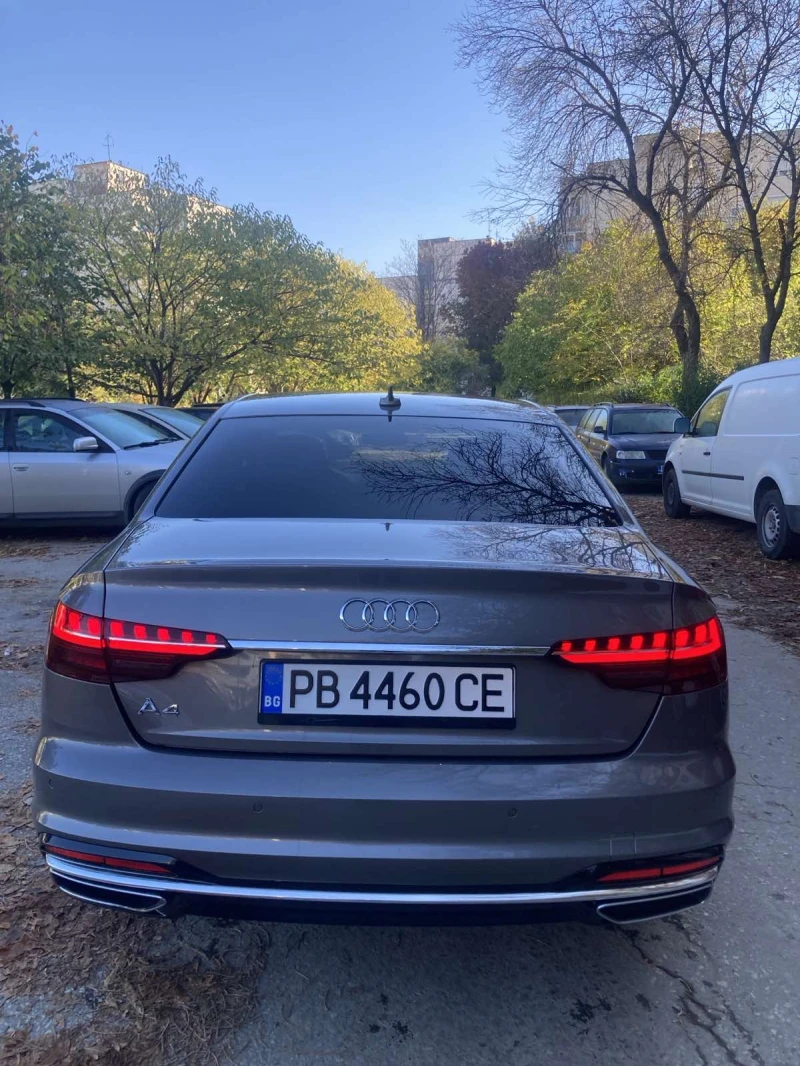 Audi A4 2.0TDI S-line Фейслифт , снимка 3 - Автомобили и джипове - 52890120