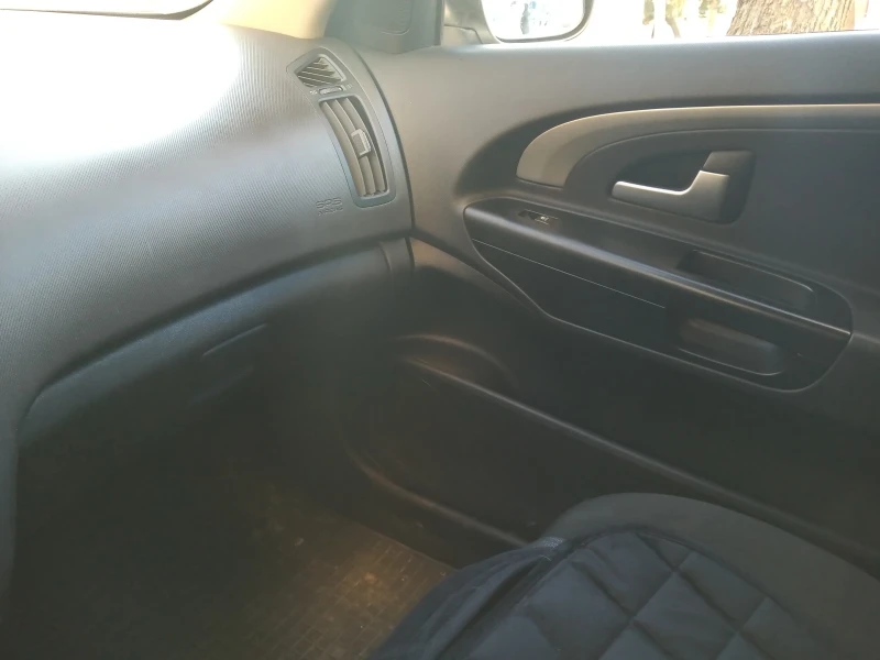 Kia Ceed, снимка 12 - Автомобили и джипове - 52921807