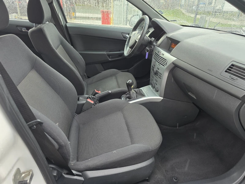 Opel Astra 1.7TDCi/6-ck./Лизинг, снимка 11 - Автомобили и джипове - 53022165