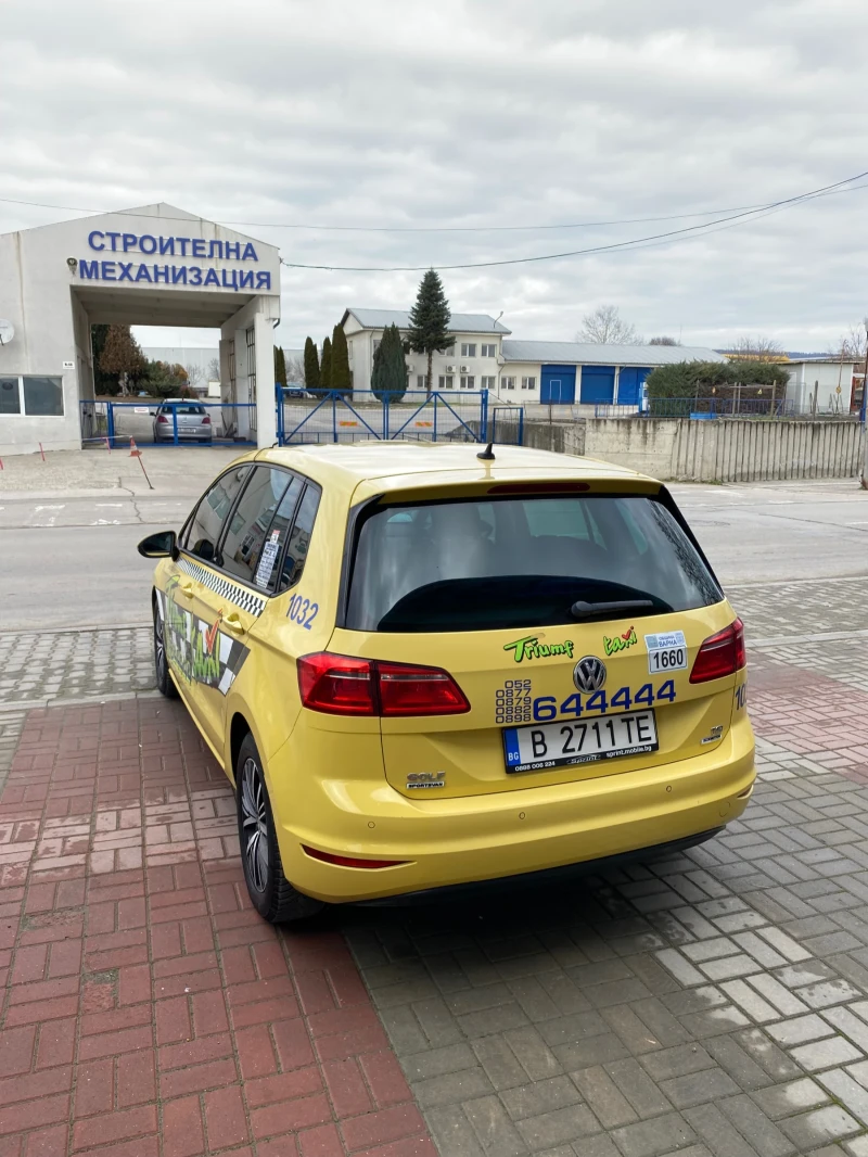 VW Sportsvan 1.2TSI, снимка 8 - Автомобили и джипове - 53110811