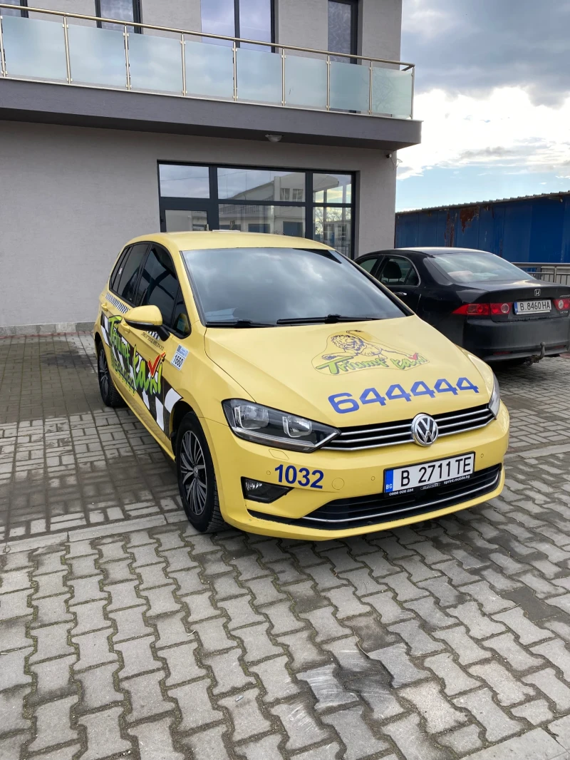 VW Sportsvan 1.2TSI, снимка 2 - Автомобили и джипове - 53110811