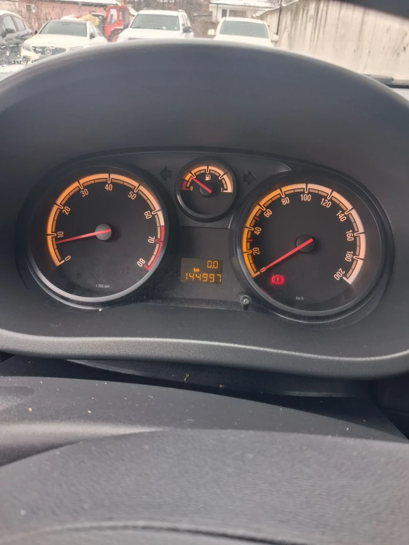 Opel Corsa, снимка 8 - Автомобили и джипове - 53177474