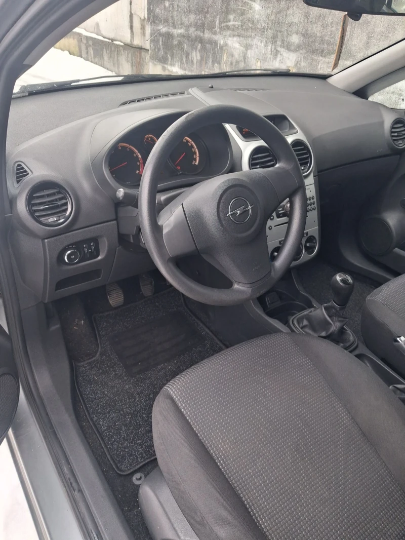 Opel Corsa, снимка 7 - Автомобили и джипове - 53177474