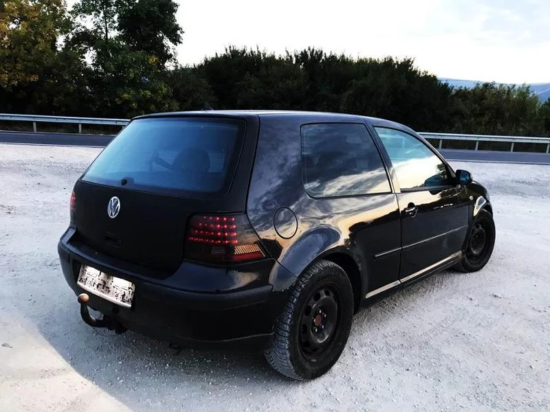 VW Golf 1.9 - изображение 2