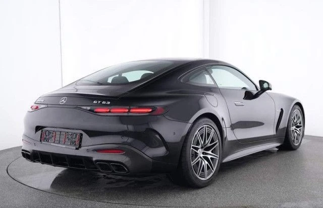 Mercedes-Benz AMG GT 63 COUPE/4M/NEW MODEL/CARBON/HEAD UP/DISTR/BURM/, снимка 3 - Автомобили и джипове - 47875432