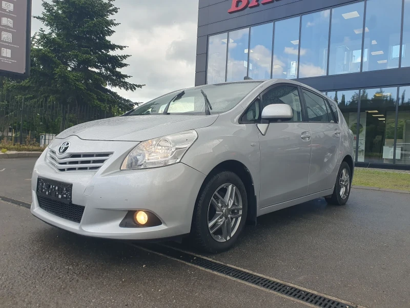 Toyota Corolla verso 2.0 tdi 126 hp - 10400 лв. - 12172230 1