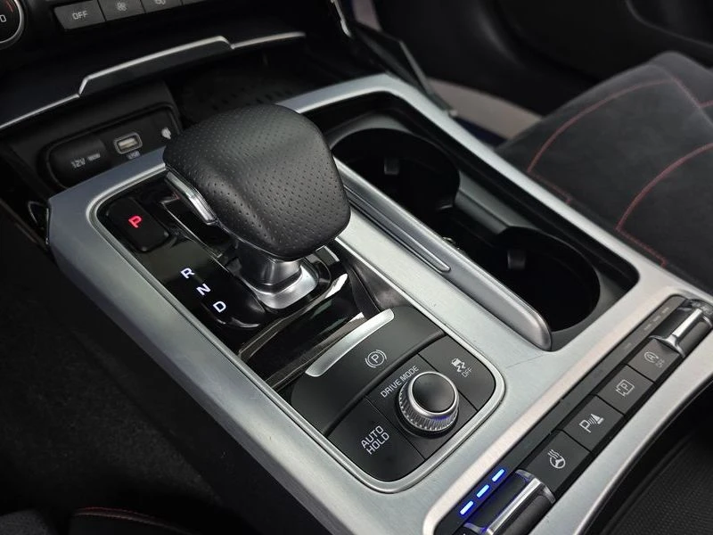 Kia Stinger 3.3 GT AWD Masters Turbo Package| 365к.с., снимка 9 - Автомобили и джипове - 56170110