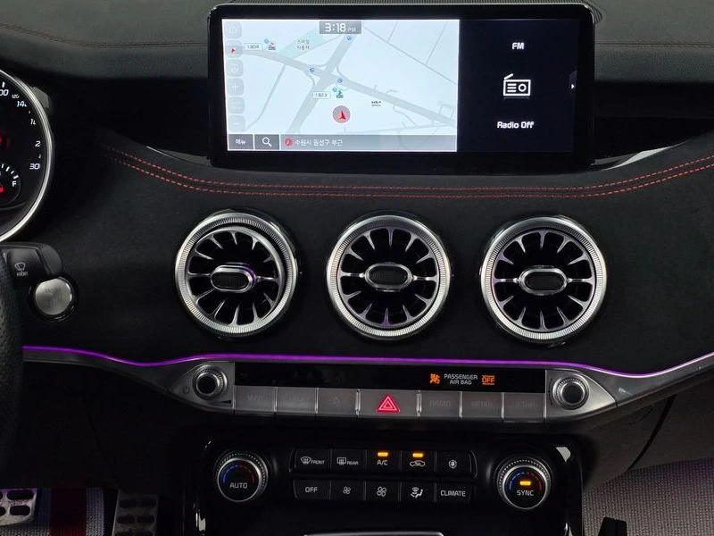 Kia Stinger 3.3 GT AWD Masters Turbo Package| 365к.с., снимка 12 - Автомобили и джипове - 56170110