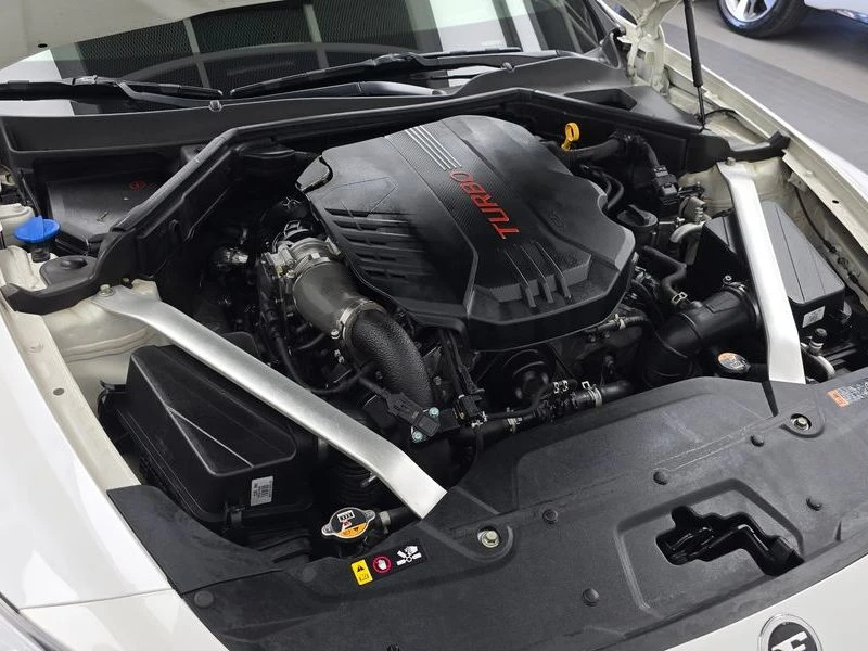 Kia Stinger 3.3 GT AWD Masters Turbo Package| 365к.с., снимка 6 - Автомобили и джипове - 56170110