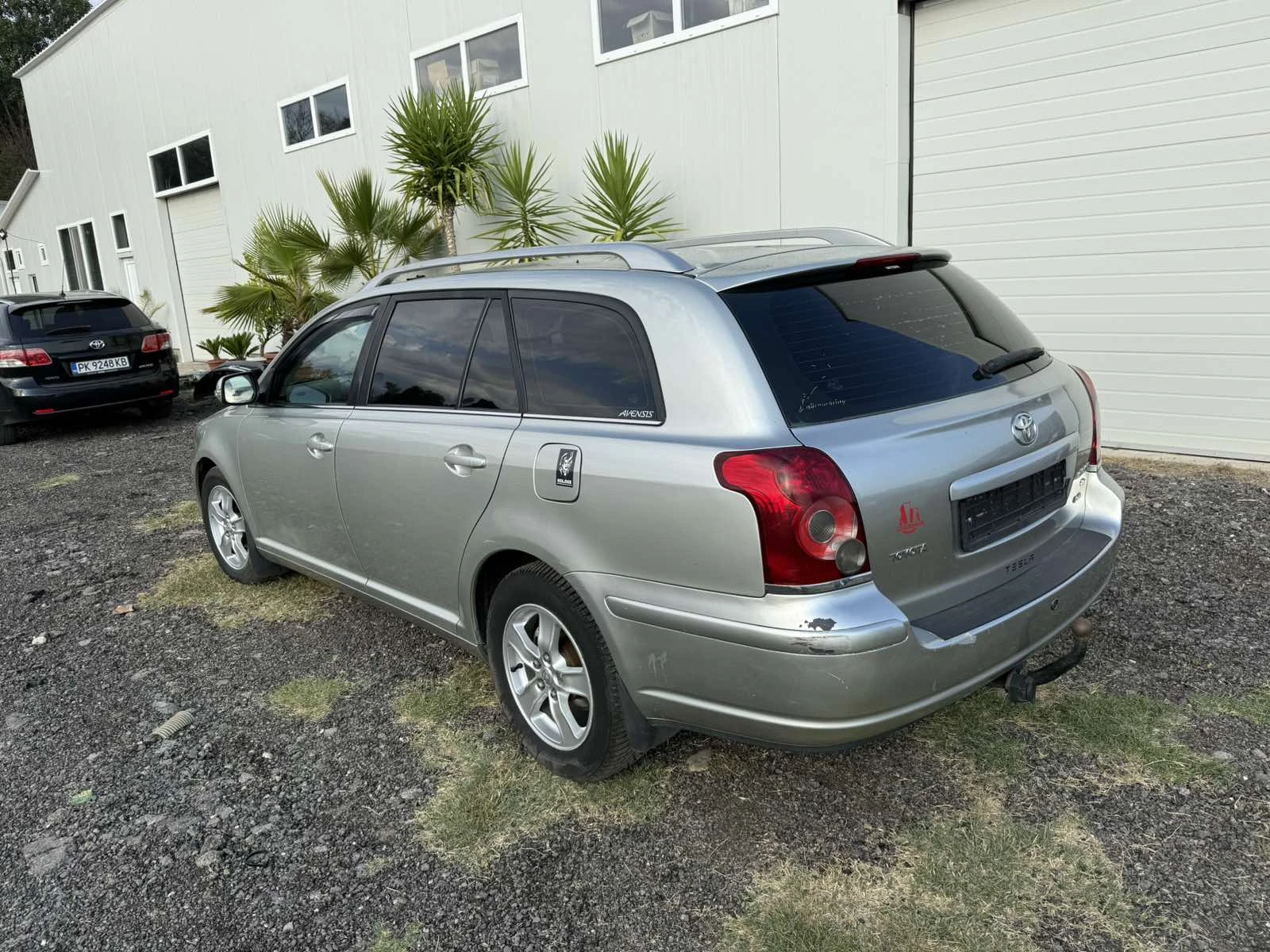 Toyota Avensis 2. 2 D-4D (150 к. с. ) НА ЧАСТИ, снимка 4 - Автомобили и джипове - 52982144