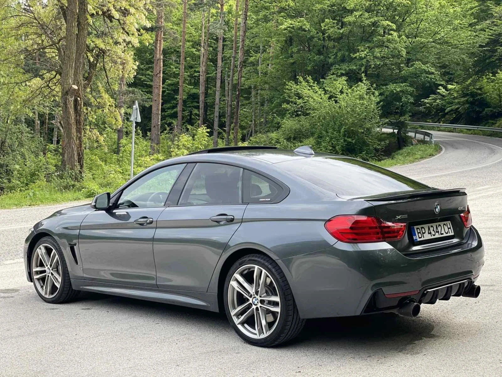 BMW 440 M-sport Grand Coupe Xdrive AKRAPOVIC - изображение 4