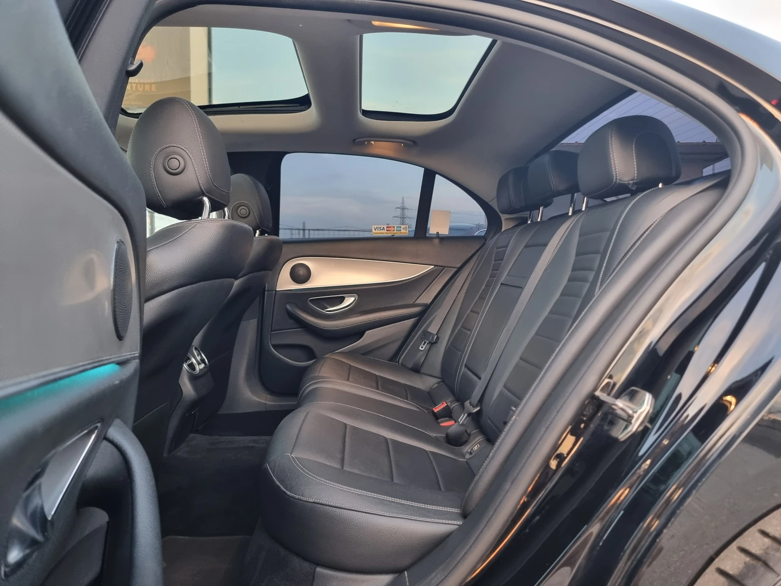 Mercedes-Benz E 220 BRABUS // 360  //DISTRONIC PLUS  | Mobile.bg   11