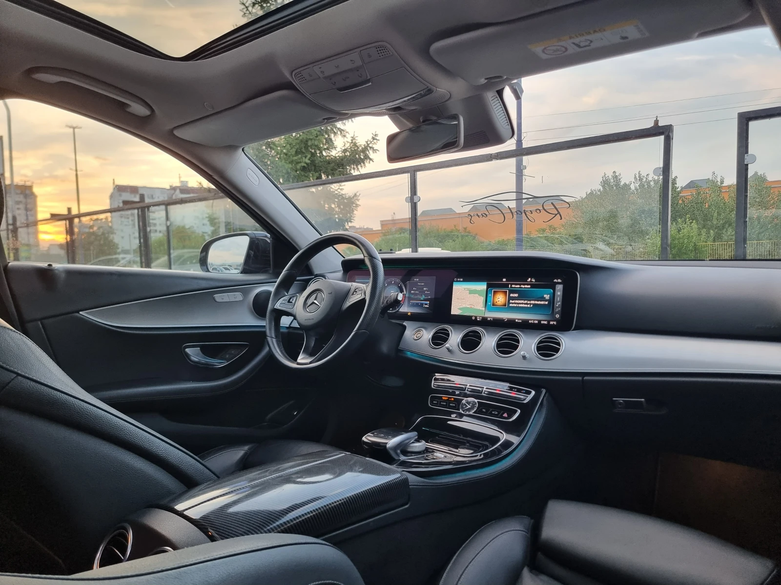 Mercedes-Benz E 220 BRABUS // 360  //DISTRONIC PLUS  | Mobile.bg   13