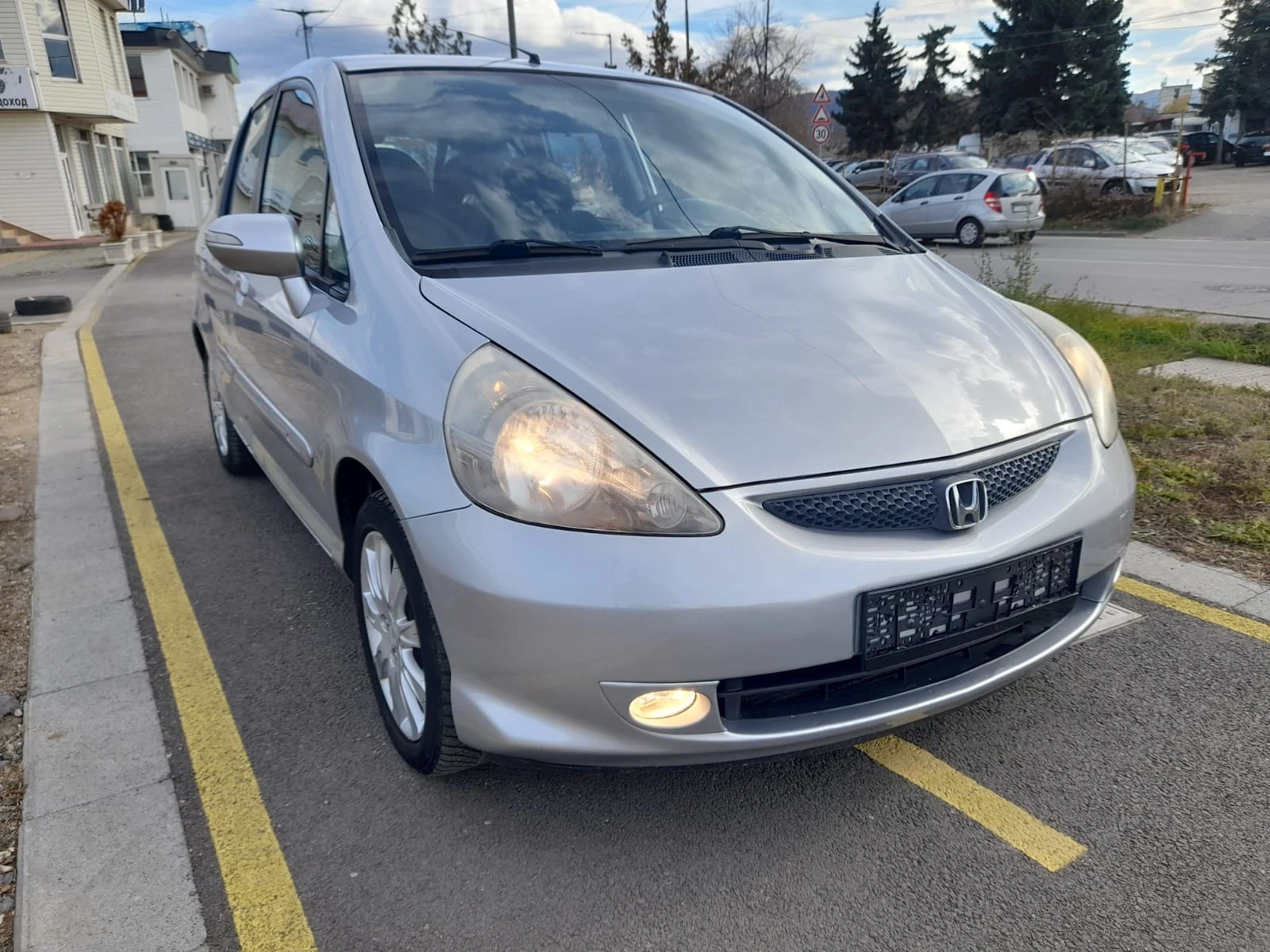 Honda Jazz 1.4i-AUTOMATIC7-FACE - изображение 4