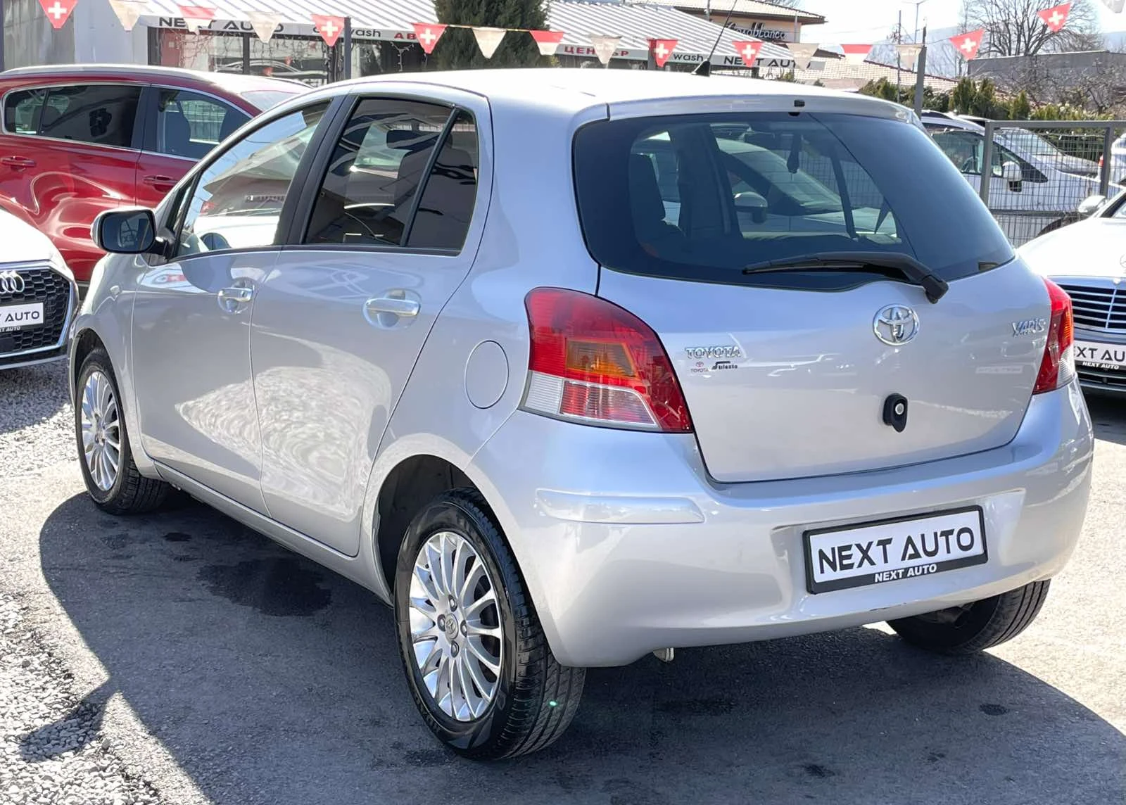 Toyota Yaris 1.3i 101HP 111202KM - изображение 7