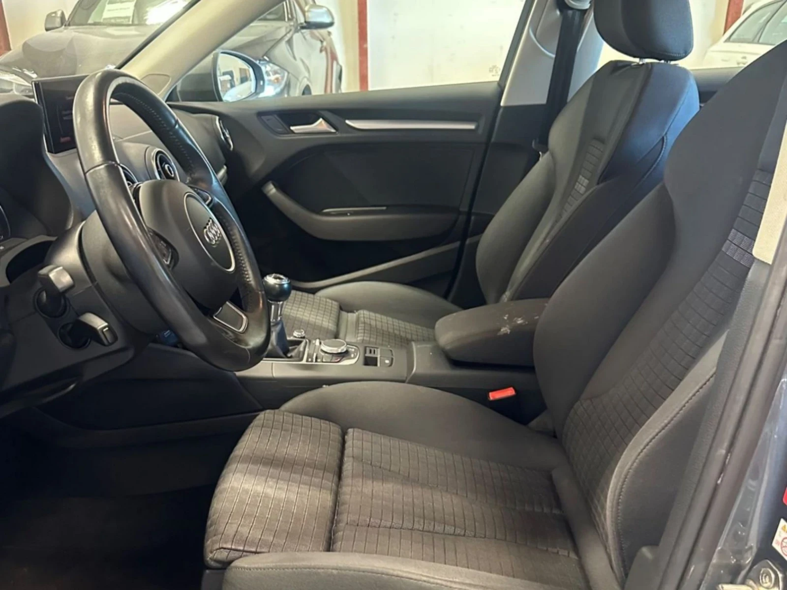 Audi A3 Sportback / 2.0TDI 150hp  - изображение 7