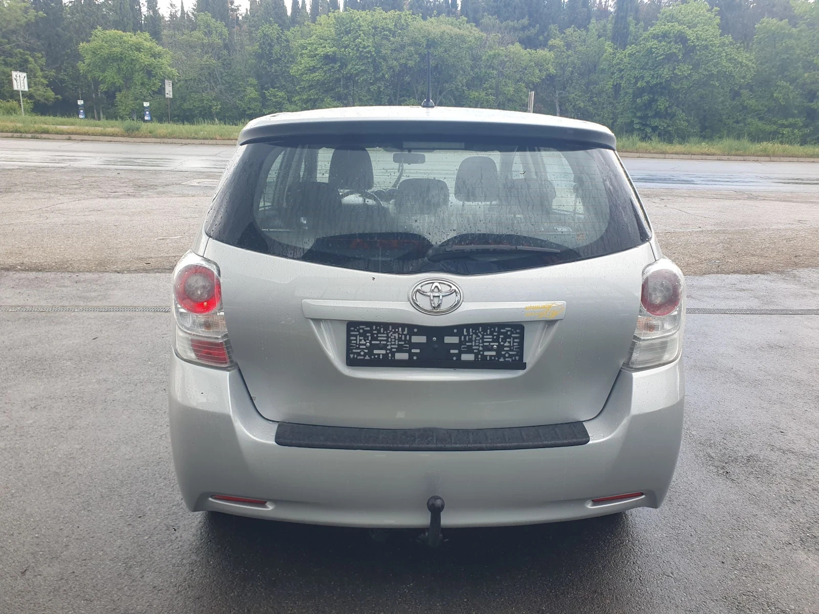 Toyota Corolla verso 2.0 tdi 126 hp - изображение 5