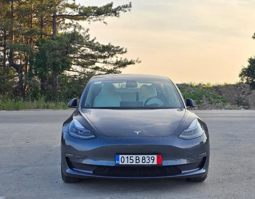 Tesla Model 3  4х4 Европейска Long Range - изображение 9