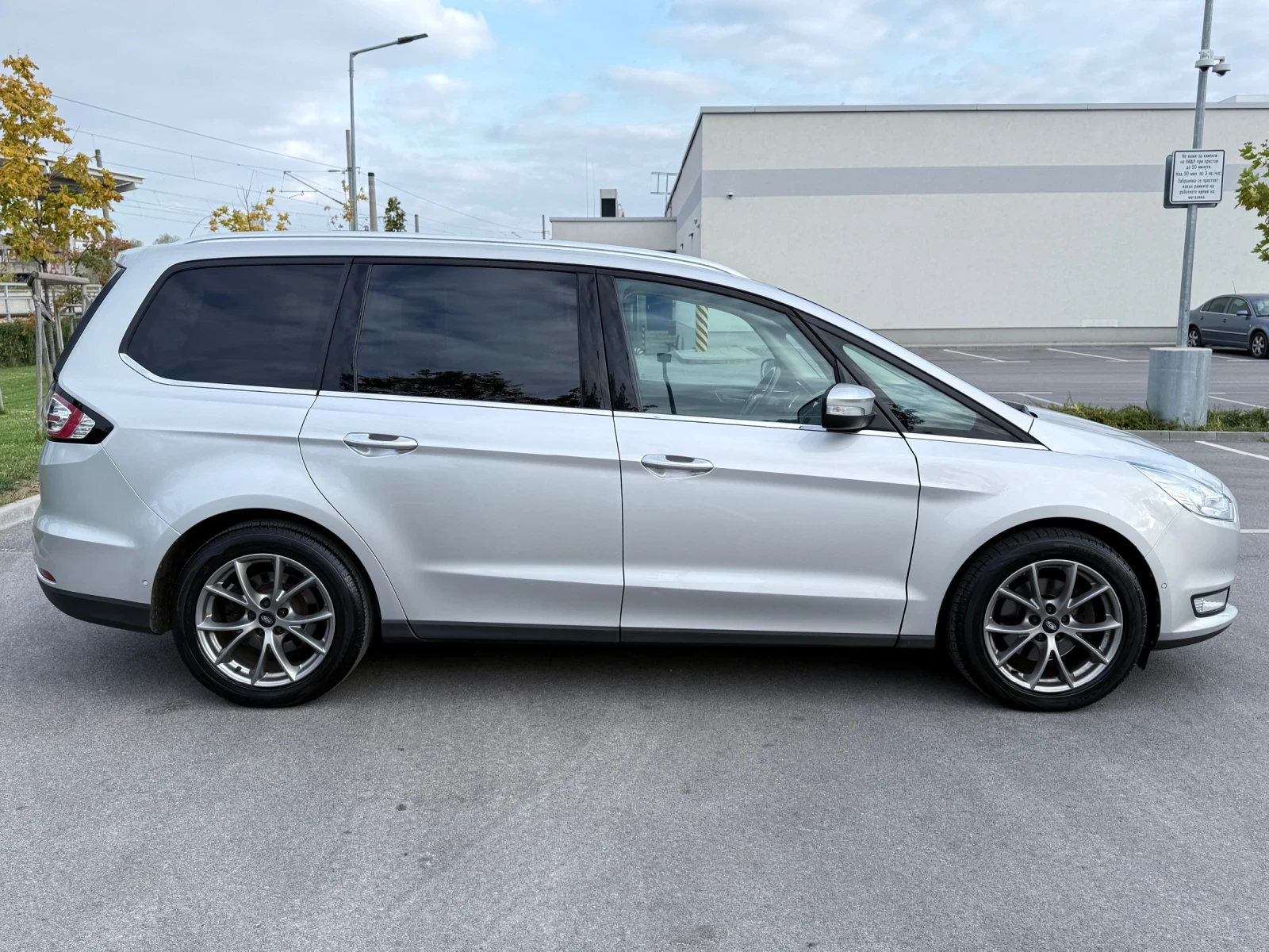 Ford Galaxy * 2.0TDCI* AWD* FULL* DISSTRONIC* CAMERA* KOJA* PO - изображение 5