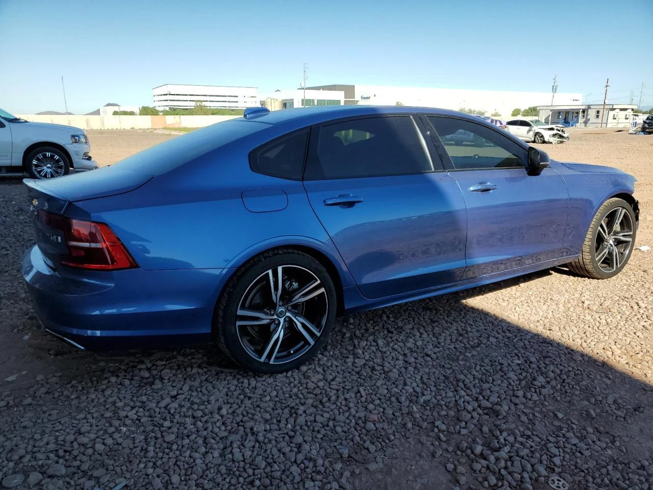 Volvo S90 R-DESIGN - изображение 8