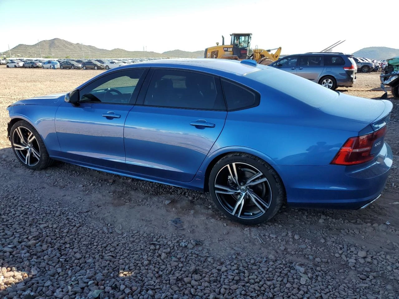 Volvo S90 R-DESIGN - изображение 10