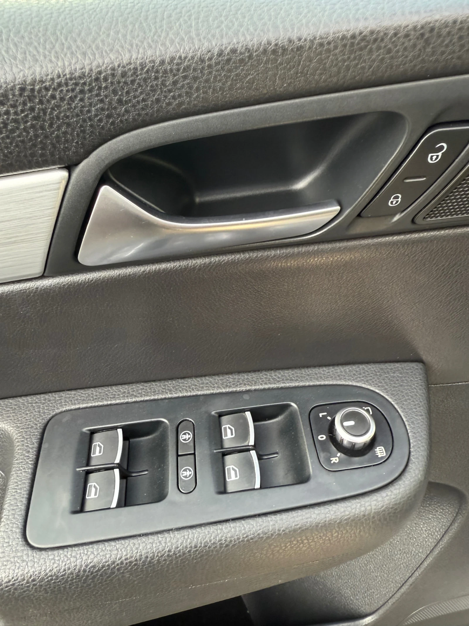 VW Sharan 2.0 | Mobile.bg   17