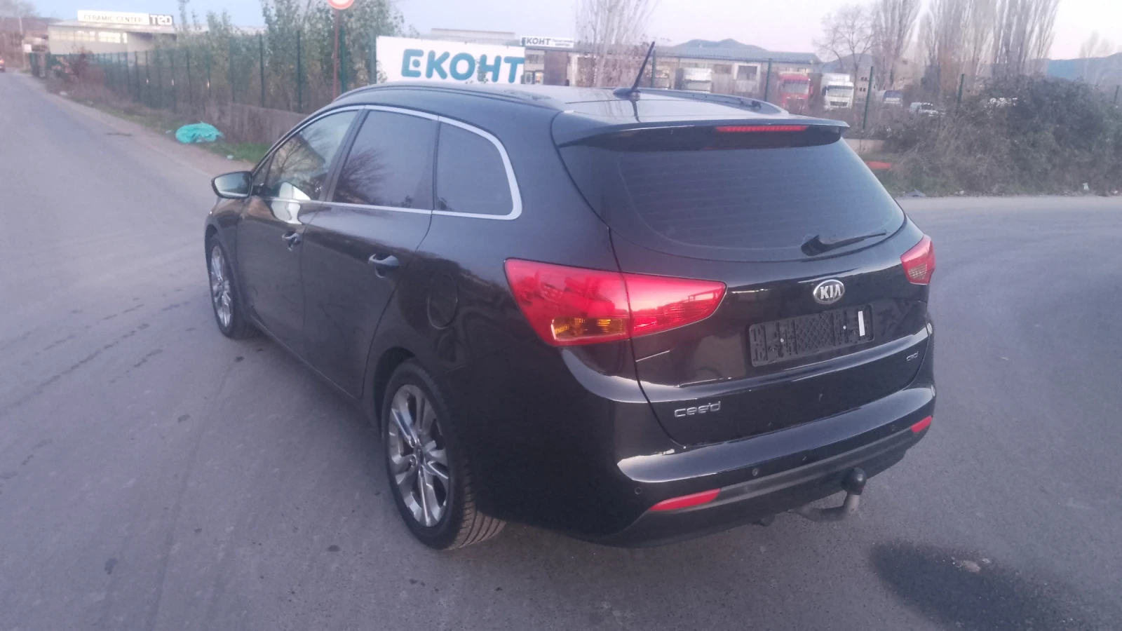 Kia Ceed 1.6crdi-avtomatik - изображение 5