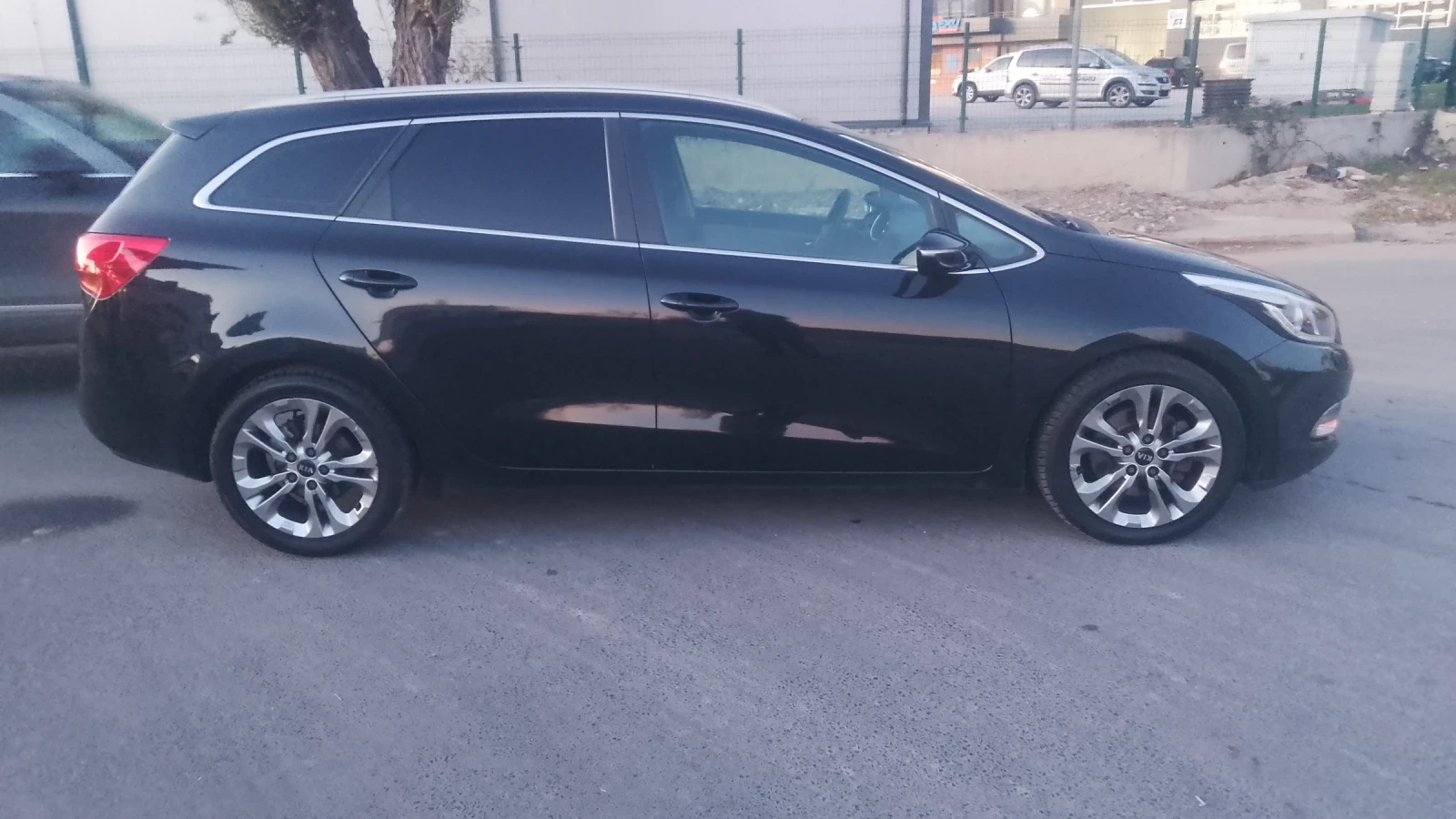 Kia Ceed 1.6crdi-avtomatik - изображение 6